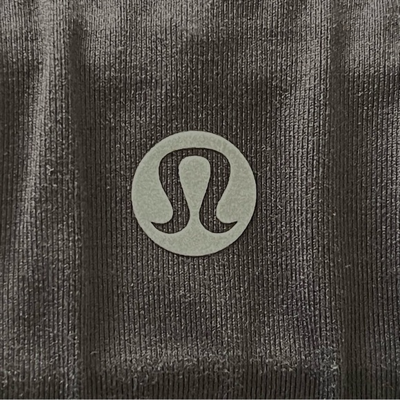 Lululemon Ready, Set, Sweat Bra Black Size 8 - Picture 9 of 10